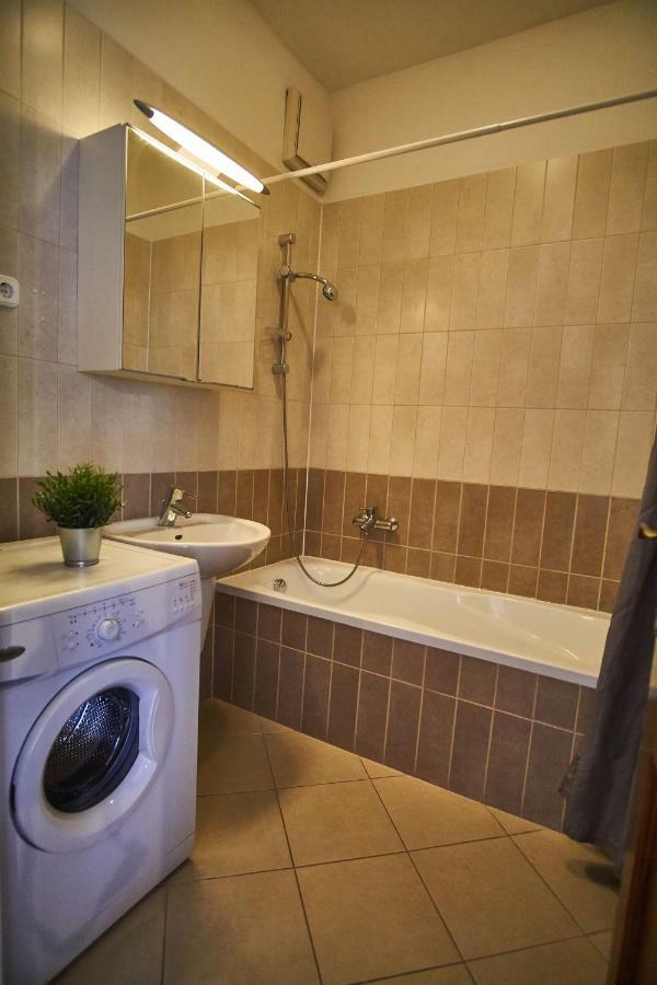 G1 - Apartamento Budapeste